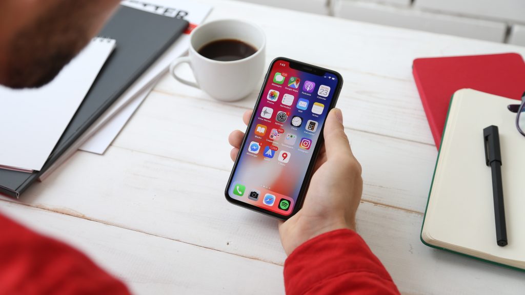 Fintech startups leverage open APIs to curate superior customer experiences. yura fresh n31x0hhnzOs unsplash